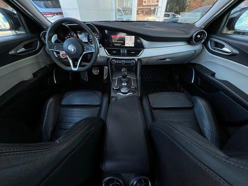 2018 Alfa Romeo Giulia Ti Sport