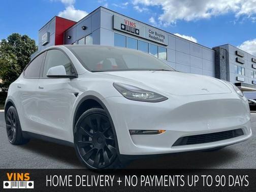2023 Tesla Model Y Long Range
