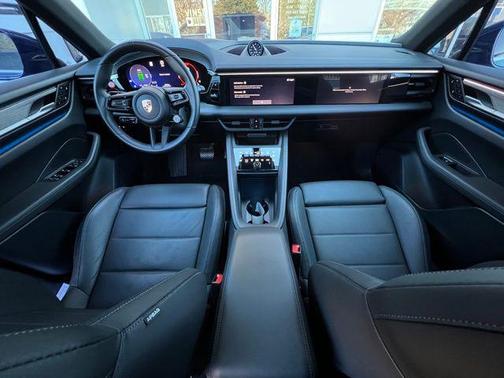 2024 Porsche Macan 4