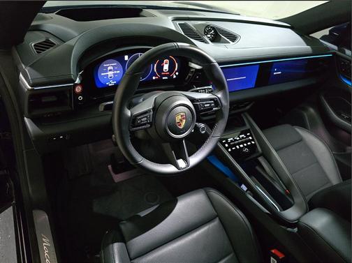 2024 Porsche Macan 4