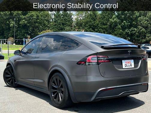 2023 Tesla Model X Base
