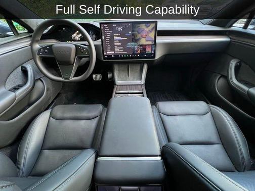 2024 Tesla Model S Base