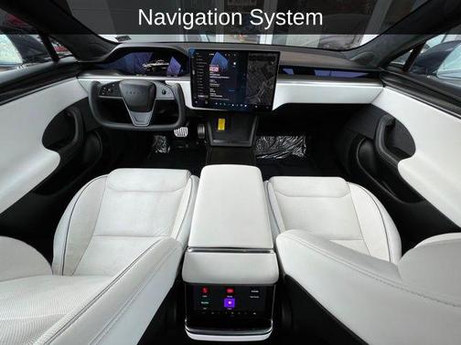2022 Tesla Model S Plaid