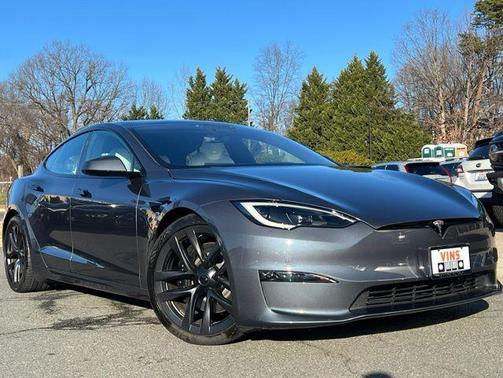 2022 Tesla Model S Plaid