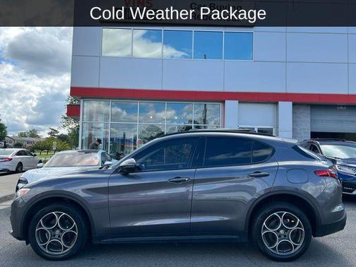 2018 Alfa Romeo Stelvio Sport