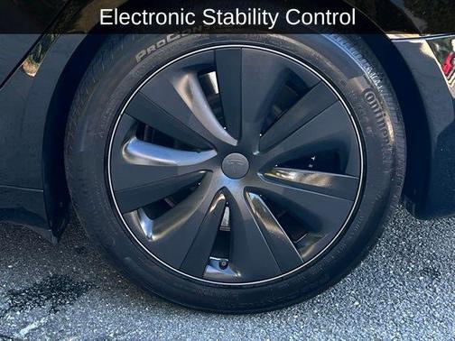 2024 Tesla Model S Base