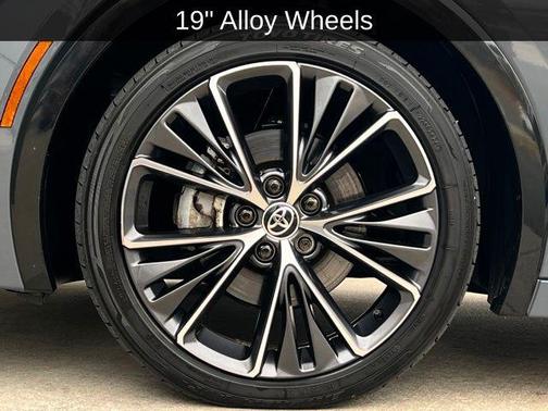 2024 Toyota Prius XLE