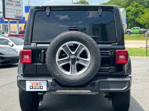 2022 Jeep Wrangler Unlimited Sahara