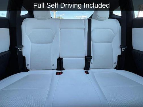 2026 Tesla Model Y Premium