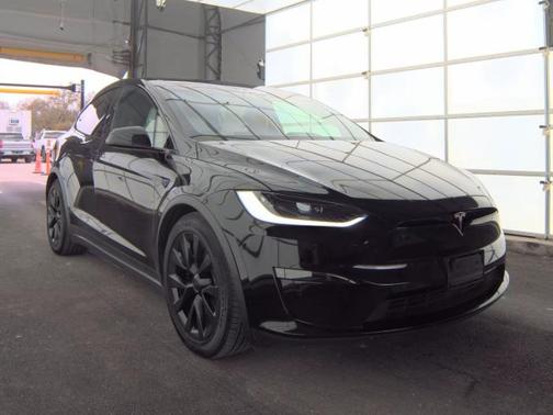 2022 Tesla Model X Base