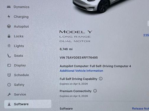 2024 Tesla Model Y Long Range