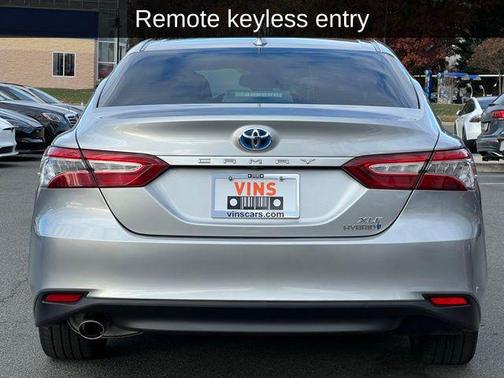 2019 Toyota Camry Hybrid XLE