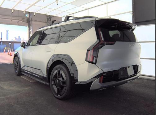 2024 Kia EV9 GT-Line