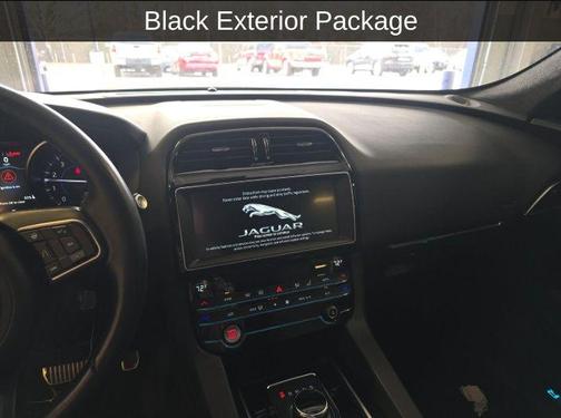 2019 Jaguar F-PACE 25t Premium