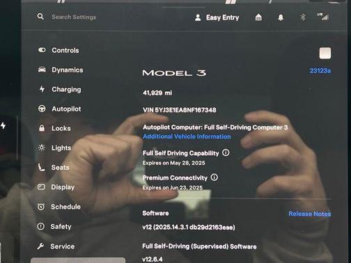 2022 Tesla Model 3 Standard Range