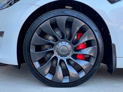 2022 Tesla Model 3 Performance
