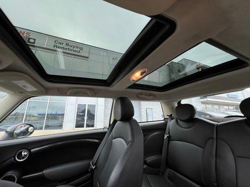 2013 MINI Hardtop Base