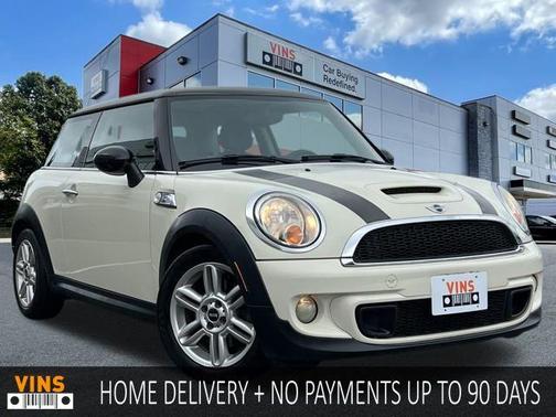2013 MINI Hardtop Base
