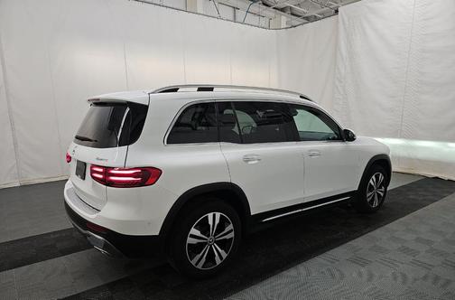 2025 Mercedes-Benz GLB 250 4MATIC