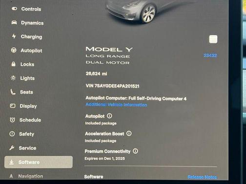 2023 Tesla Model Y Long Range