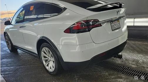 2016 Tesla Model X 90D