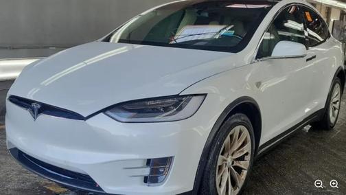 2016 Tesla Model X 90D