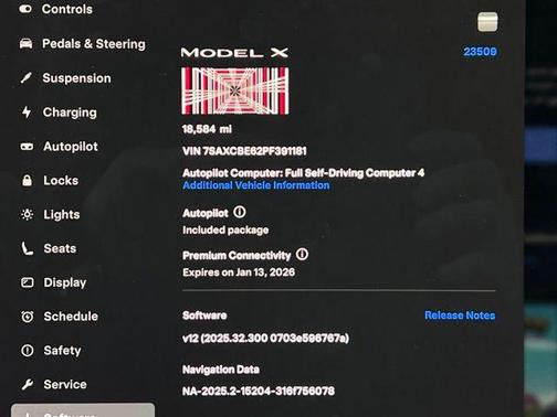 2023 Tesla Model X Plaid