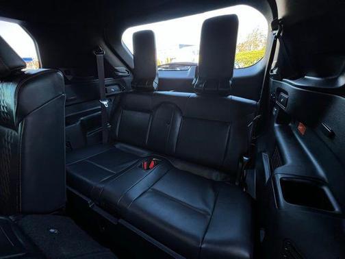 2023 Mitsubishi Outlander PHEV SEL