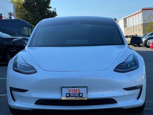 2022 Tesla Model 3 Standard Range