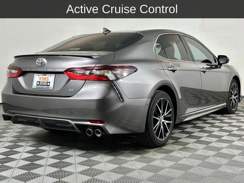 Predawn Gray Mica 2023 Toyota Camry SE