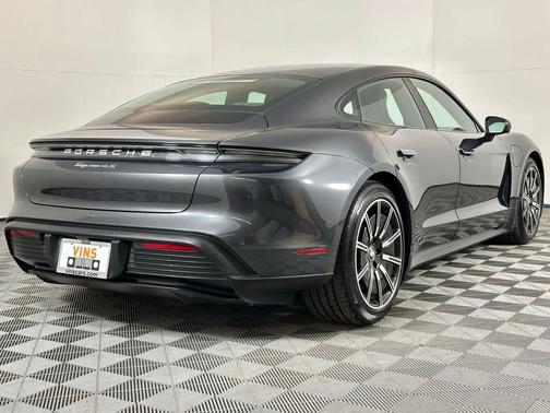 2020 Porsche Taycan 4S