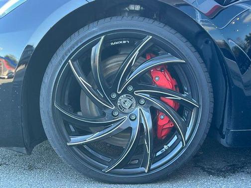 2023 Tesla Model S Plaid