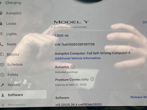 2025 Tesla Model Y Long Range