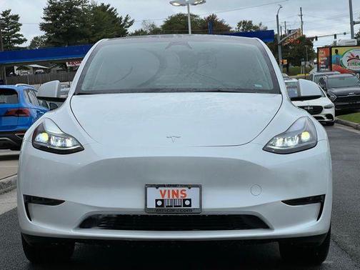 2025 Tesla Model Y Long Range