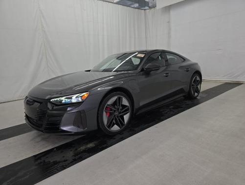 Daytona Gray Pearl 2022 Audi RS e-tron GT Base