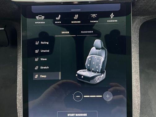 Quantum Gray Metallic 2023 Lucid Air Grand Touring