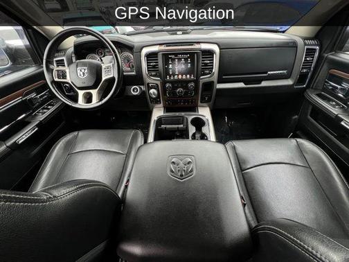 Granite Crystal Metallic Clearcoat 2017 RAM 1500 Laramie