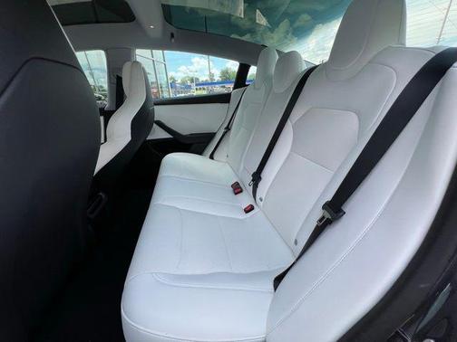 2024 Tesla Model 3 Performance