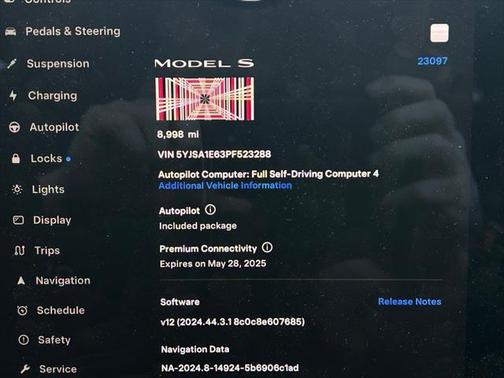 2023 Tesla Model S Plaid