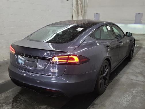 2023 Tesla Model S Plaid