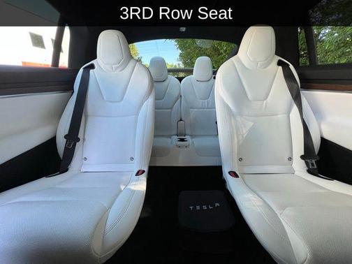 Pearl White Multi-Coat 2022 Tesla Model X Base