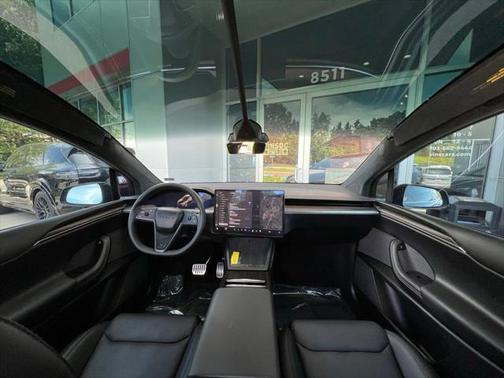 2023 Tesla Model X Base