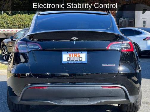 2023 Tesla Model Y Performance