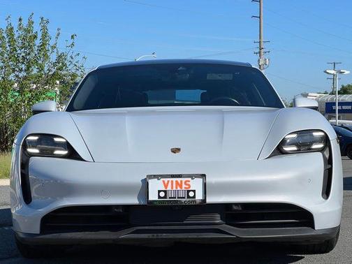 Ice Grey Metallic 2021 Porsche Taycan 4S