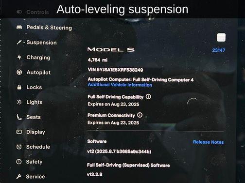 2024 Tesla Model S Base