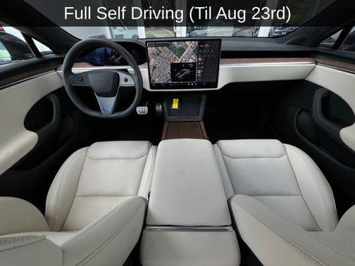 2024 Tesla Model S Base