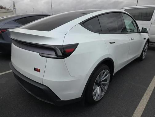 Pearl White Multi-Coat 2026 Tesla Model Y Launch Series