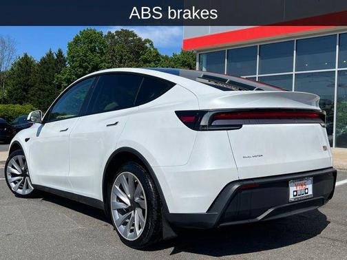 Pearl White Multi-Coat 2026 Tesla Model Y Launch Series