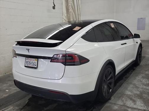 2023 Tesla Model X Base
