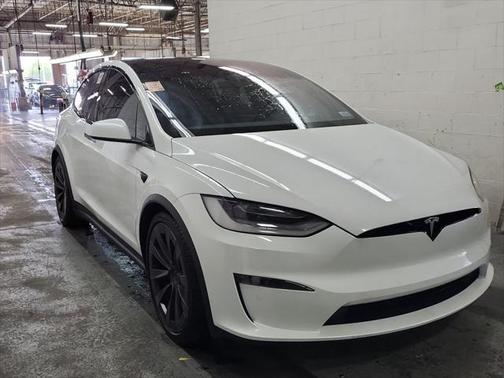 2023 Tesla Model X Base